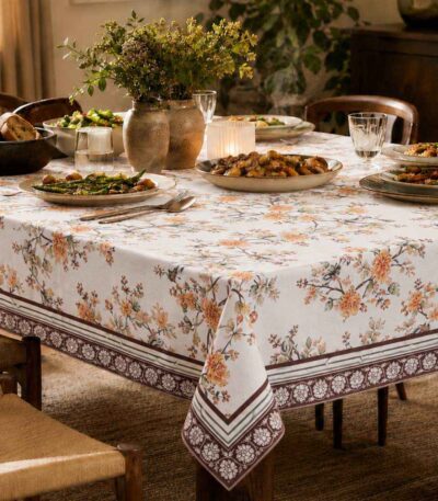 Robin Table Cover