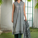 3PC stitched Printed Lawn Suit | KLA-4121